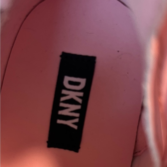 Dkny Women's Tokyo Lace-Up Zip Sneakers in White Rosewater Pink size 8. - Picture 7 of 12